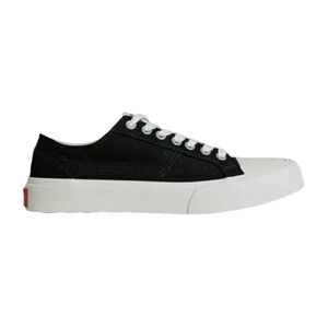 Article No. O.G. Classic Low Top Canvas Black & White Sneakers Men’s Size 8
